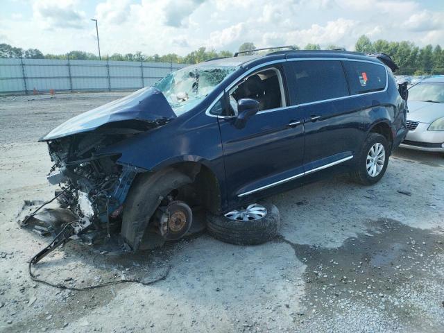  Salvage Chrysler Pacifica