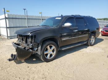  Salvage Chevrolet Suburban