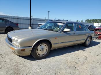  Salvage Jaguar Xj6