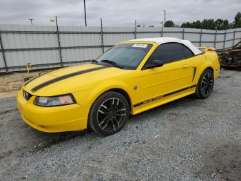  Salvage Ford Mustang