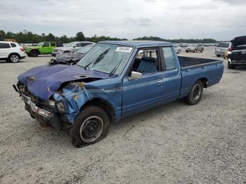  Salvage Datsun 720 King C