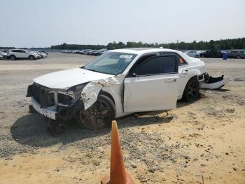  Salvage Chrysler 300