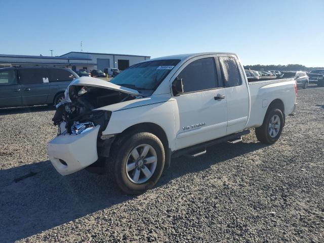  Salvage Nissan Titan