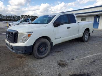  Salvage Nissan Titan