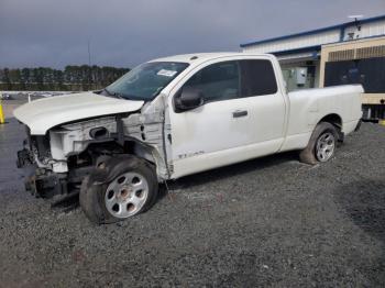  Salvage Nissan Titan