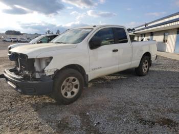  Salvage Nissan Titan