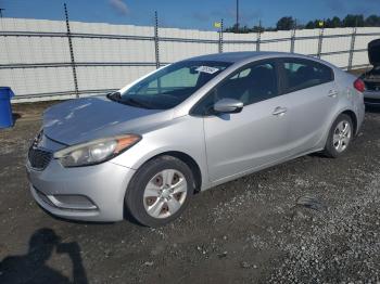  Salvage Kia Forte