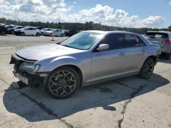  Salvage Chrysler 300