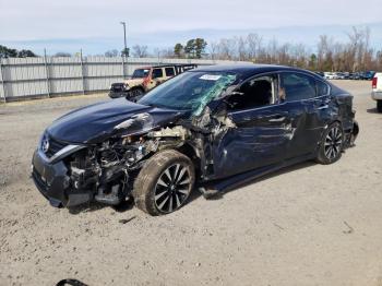  Salvage Nissan Altima