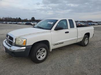  Salvage Dodge Dakota