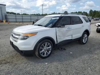  Salvage Ford Explorer