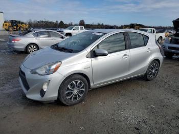  Salvage Toyota Prius