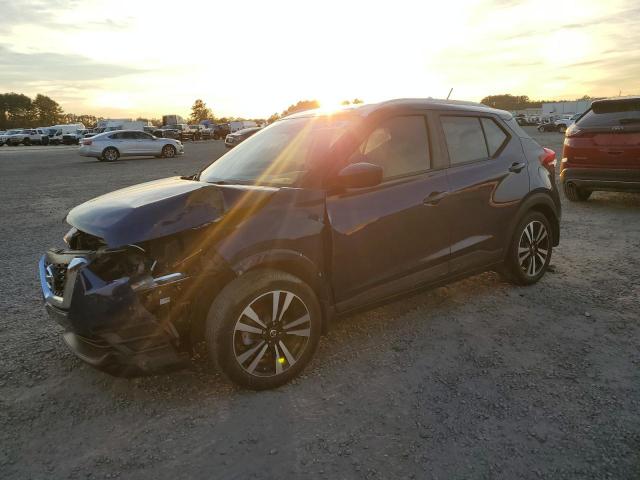  Salvage Nissan Kicks