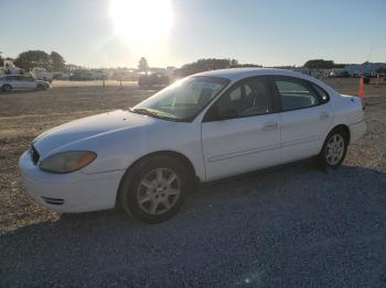  Salvage Ford Taurus