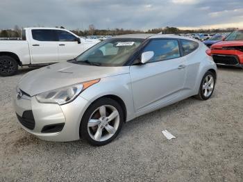  Salvage Hyundai VELOSTER