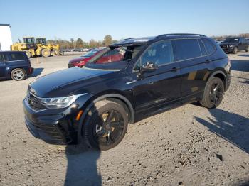  Salvage Volkswagen Tiguan