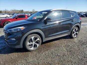  Salvage Hyundai TUCSON