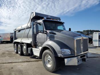  Salvage Kenworth Constructi