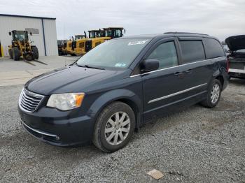  Salvage Chrysler Minivan