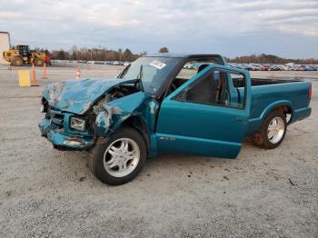  Salvage Chevrolet S-10