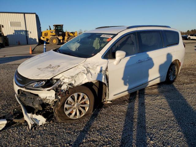  Salvage Chrysler Pacifica