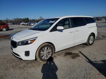  Salvage Kia Sedona