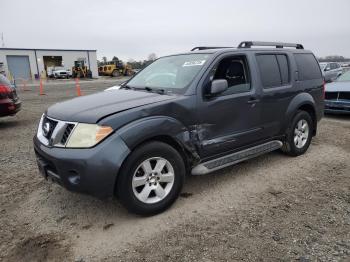  Salvage Nissan Pathfinder