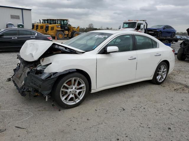  Salvage Nissan Maxima