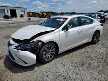 Salvage Lexus Es