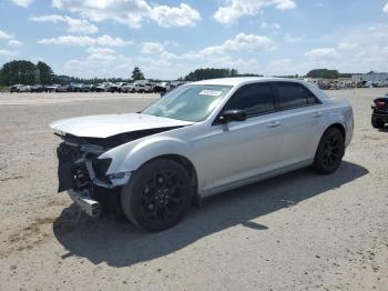  Salvage Chrysler 300