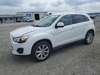  Salvage Mitsubishi Outlander