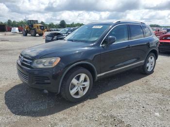  Salvage Volkswagen Touareg