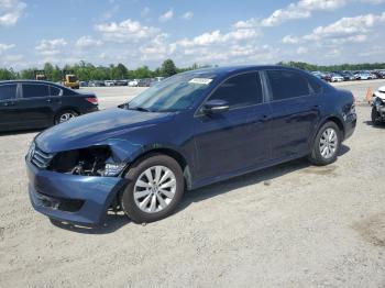  Salvage Volkswagen Passat