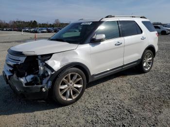  Salvage Ford Explorer