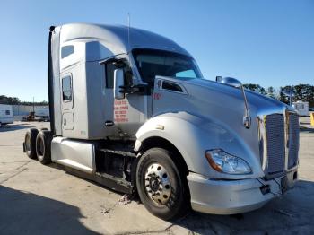  Salvage Kenworth T680