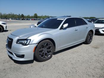  Salvage Chrysler 300