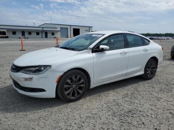  Salvage Chrysler 200