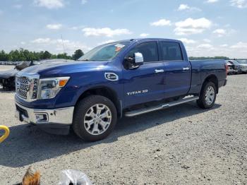  Salvage Nissan Titan