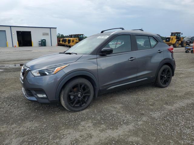  Salvage Nissan Kicks