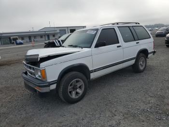  Salvage Chevrolet Blazer