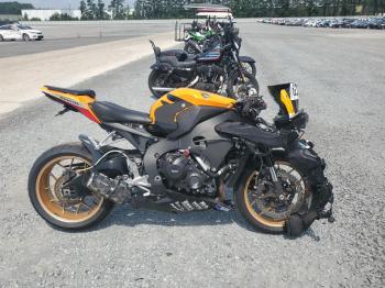  Salvage Honda Cbr Cycle