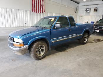  Salvage Chevrolet S-10
