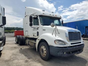  Salvage Freightliner Columbia
