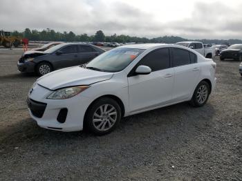 Salvage Mazda 3