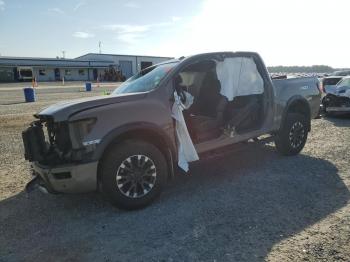  Salvage Nissan Titan