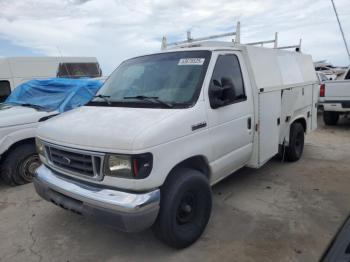  Salvage Ford Econoline