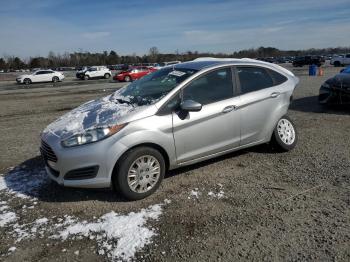 Salvage Ford Fiesta
