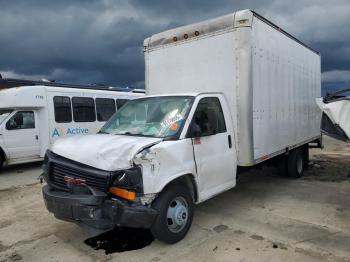  Salvage GMC Savana