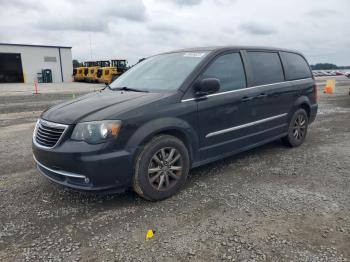  Salvage Chrysler Minivan