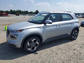  Salvage Hyundai VENUE